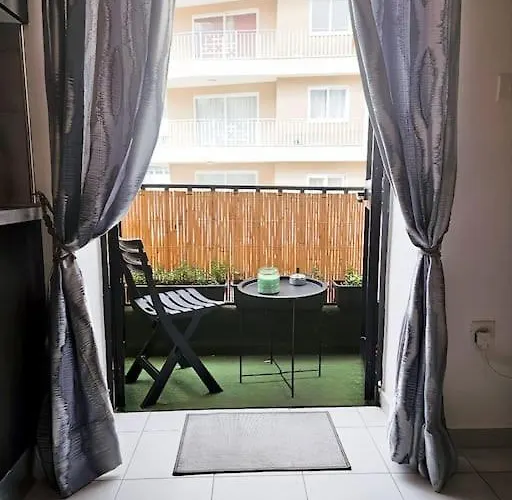 Ruby Heaven * St. Paul's Bay