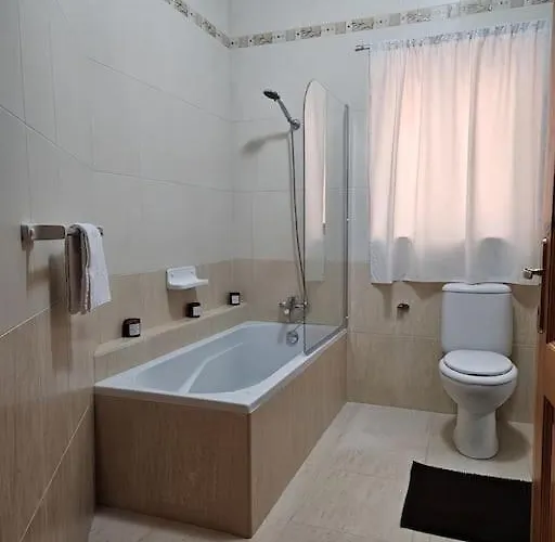 Ruby Heaven * St Paul's Bay